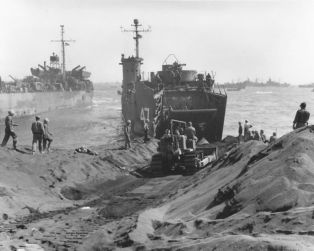 Green Beach, Iwo Jima 1945