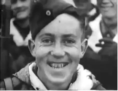 011 G41 Die Deutsche Wochenschau 22 March 1944 - 24 50 distort all colors