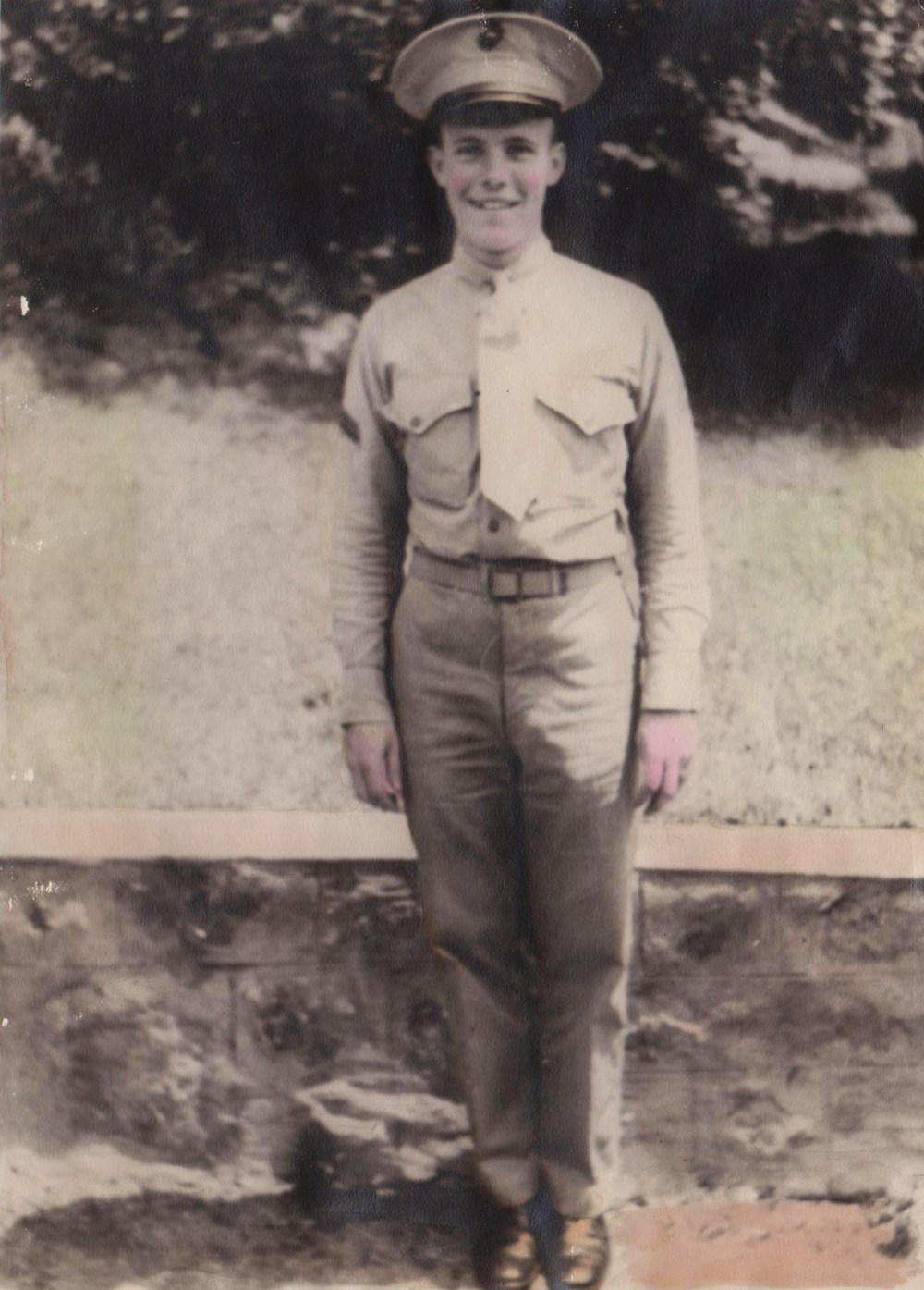 Vernon Alfred Hatch July 7, 1923 - November 7, 2001