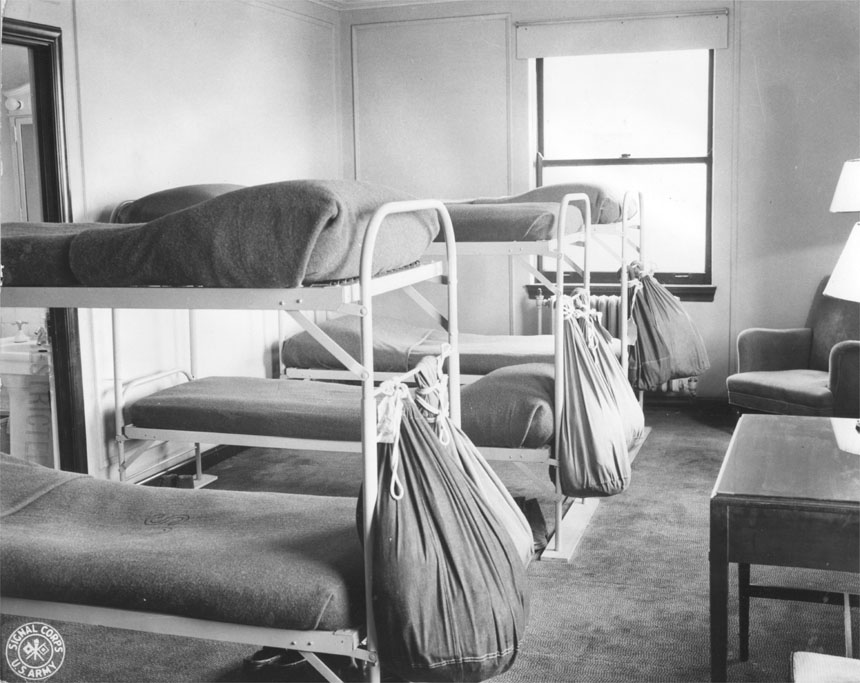 Typical six-man room in Unit No. 1 after conversion by Hqs. Chicago Schools AAFTTC